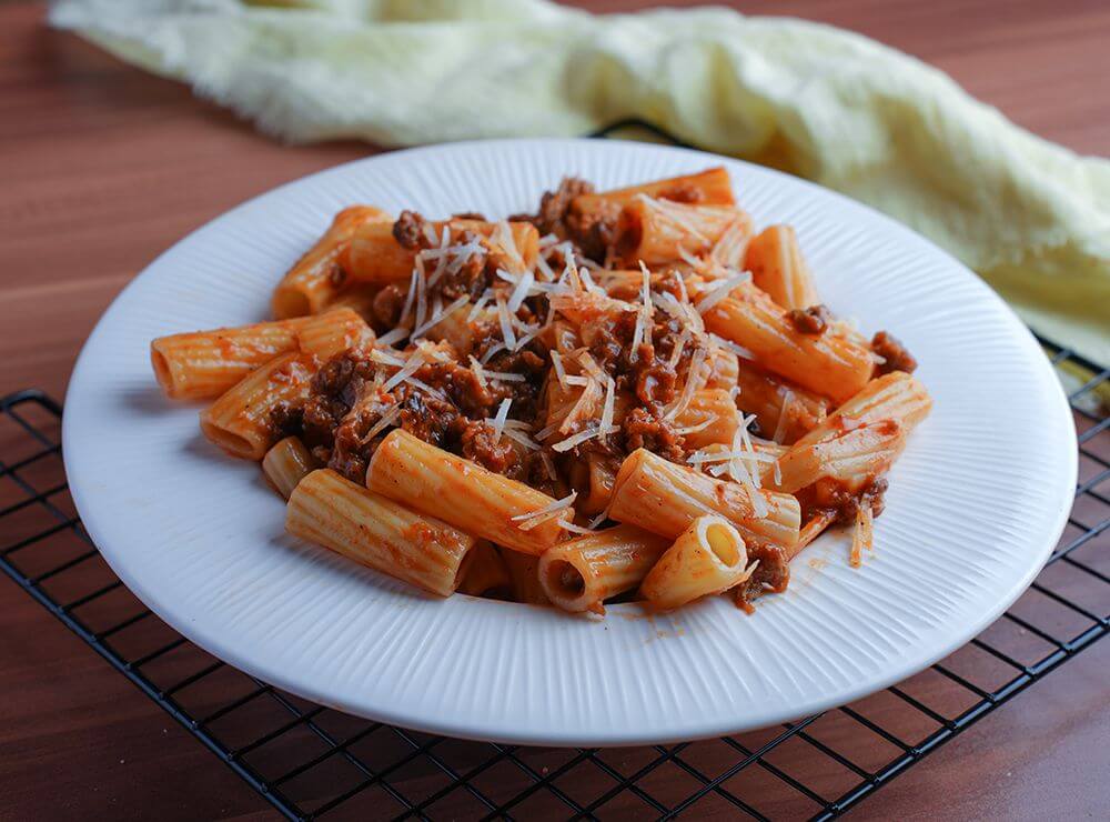 Beef Pasta Platter 