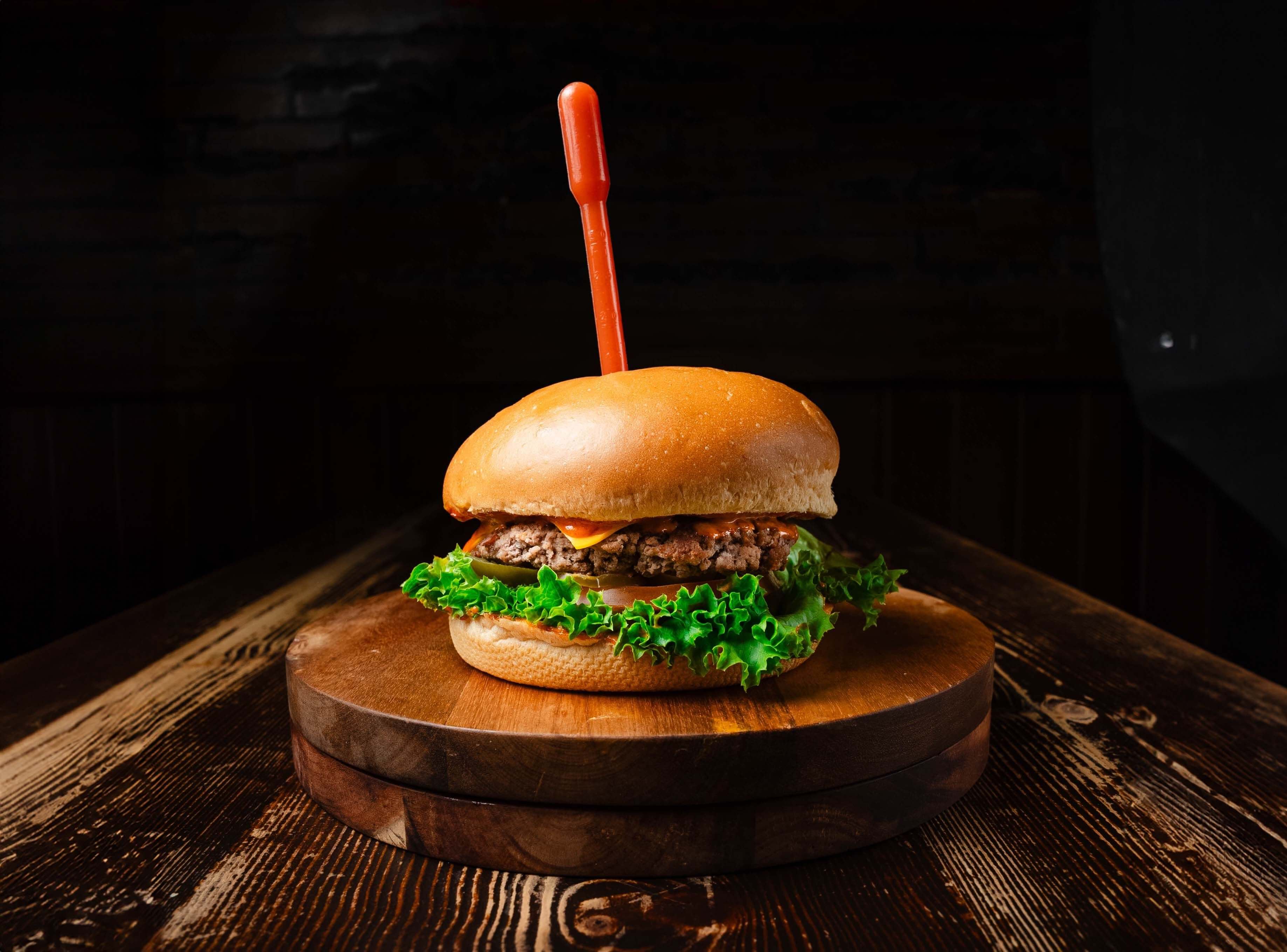 Back Fire Beef Burger 