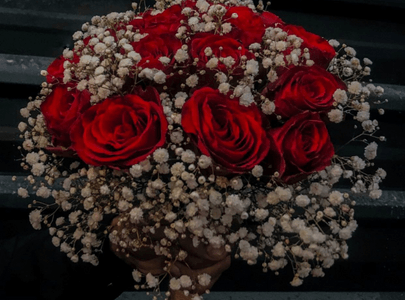 Red Flower Maska Model 1 