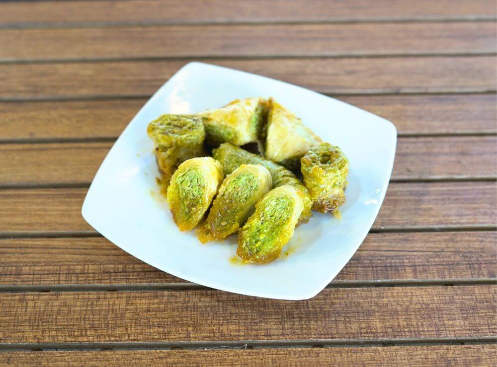 Pistachio & Caramel Baklava 2