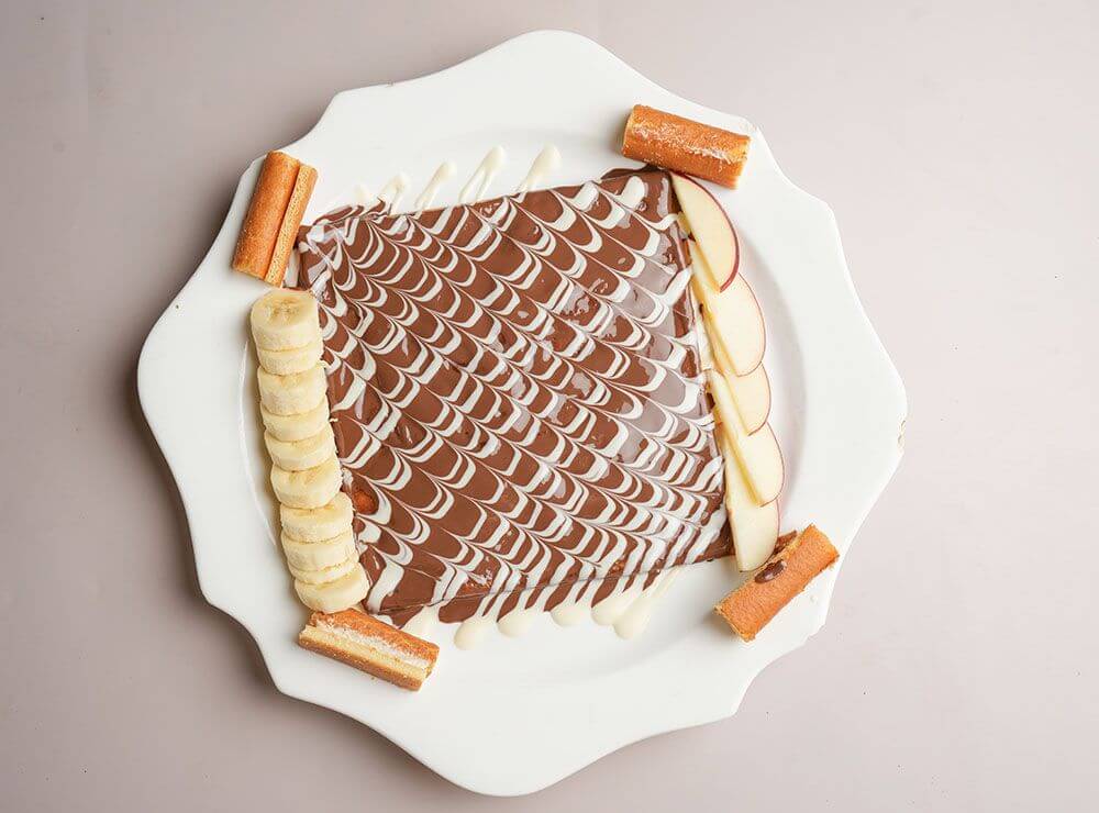 Fruit & Nuts Crepe