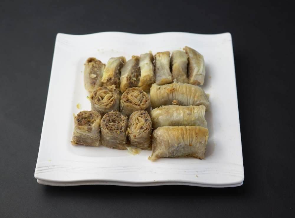 Walnut Nakhshi Baklava