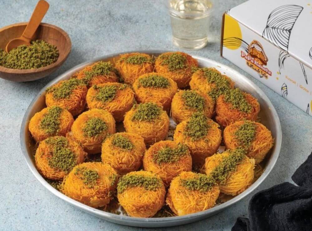 Louqmat Al Baba With Cheese