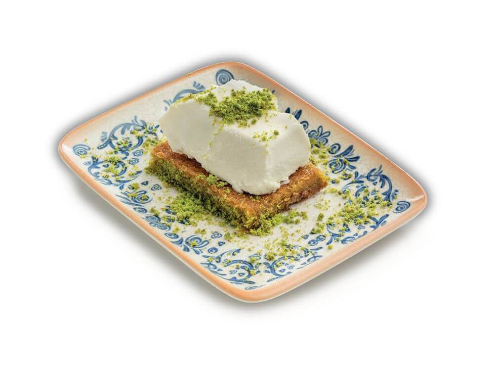 Dovme Ice Cream With Pistachio Kadaif