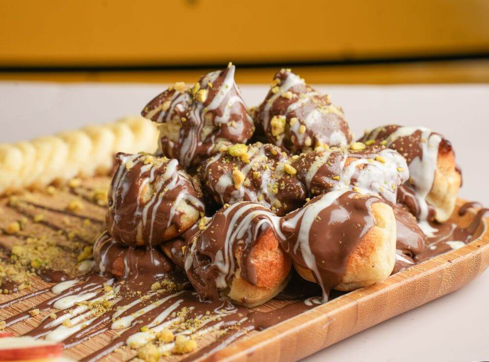 Jabal Eclair Luqmat