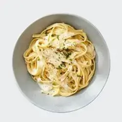 Fettuccine Alfredo