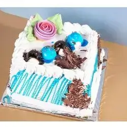 White Square Cake