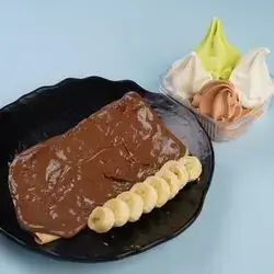Half Galaxy Crepe