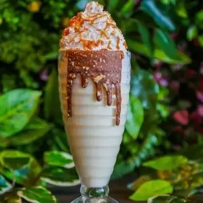 Caramel And Coconut
