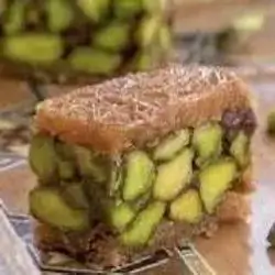 Blurya With Hallab Pistachio