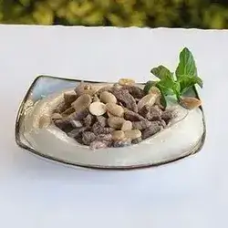 Hummus With Meat