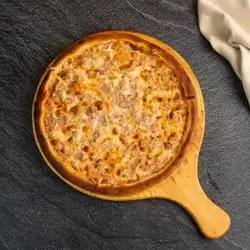 Tuna Pizza