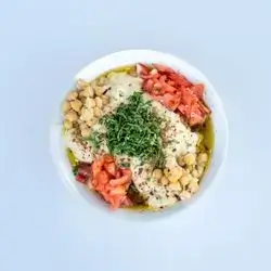 Hummus Plate With Milk