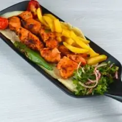 Shish Tawook Meal