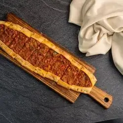 Meat Pide