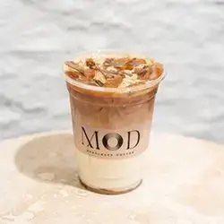Iced Caramel Macchiato