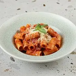 Rigatoni Marinara