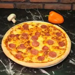 Family Pepperoni Pizza
