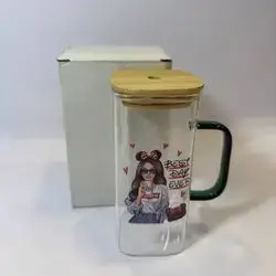 كوب كبیر زجاج قصب