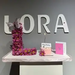 Cake & Flowers with Card & Calendar