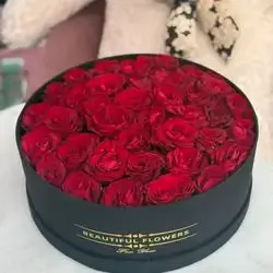 Red Roses Box