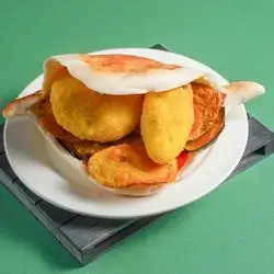 Kibbeh Sandwich
