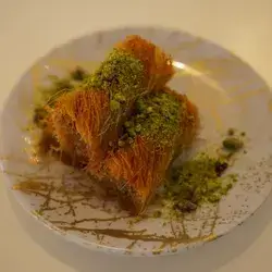 Vermicelli Baklava