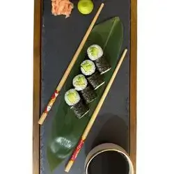 Maki Avocado