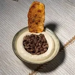 Hummus With Meat