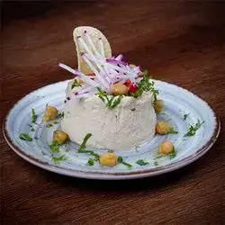 Beirut Hummus