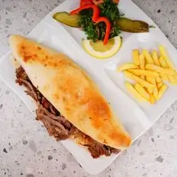 Shawarma Beef Iraqi Bread