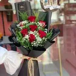 Rose Flower Bouquet 