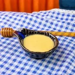 سۆسی هەنی ماستەرد