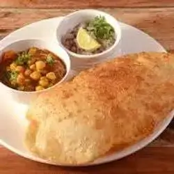 Chole Bhatura