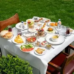 Breakfast for Two