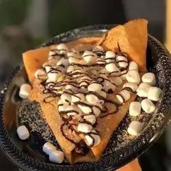 Marshmallow Crepe
