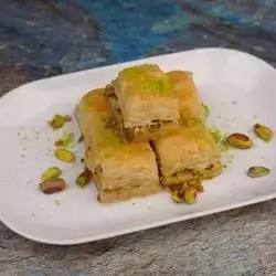 Pistachio Baklava - Piece