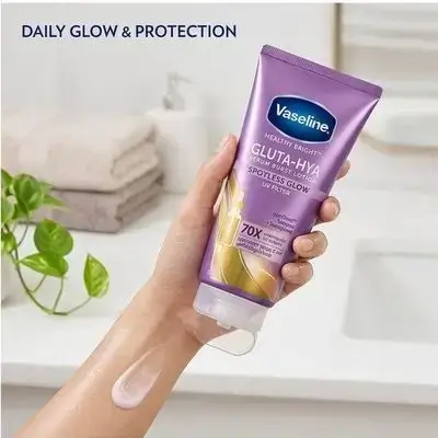 Vaseline Healthy Bright Gluta-Hya Serum Burst Lotion Spotless Glow (300ml)