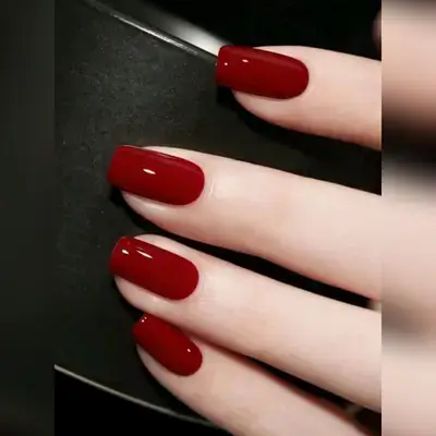 Upgrade Your Style 24pcs Fashionable & Minimalist Burgundy Manicure Set