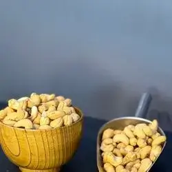 Roasted Cashews