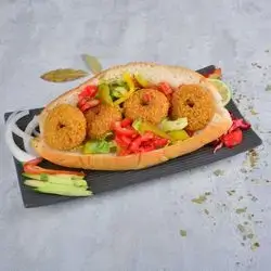 Falafel Sandwich ( Turkish Samoon)