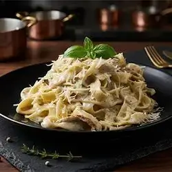 Fettuccine Alfredo