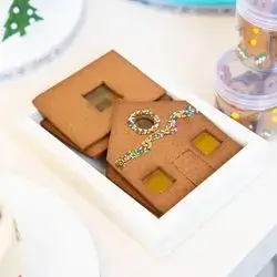 Gingerbread House Box
