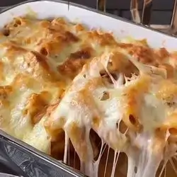 Red Pasta With Cheese