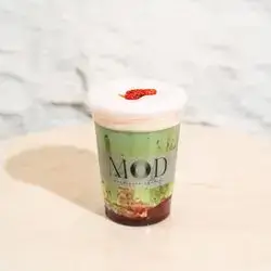 Ice Strawberry Matcha