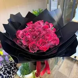 Rose And Red Dawdy
