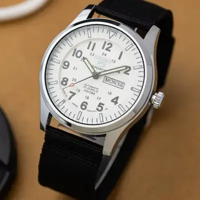 SEIKO SPORTS WATCH