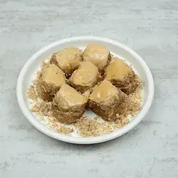 بقلاوة تريشكا جوز