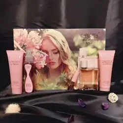 Women's perfume set for special occasions