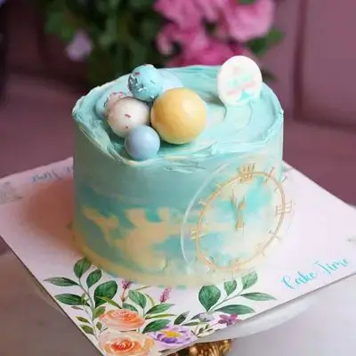Vanilla And Fruits Cake